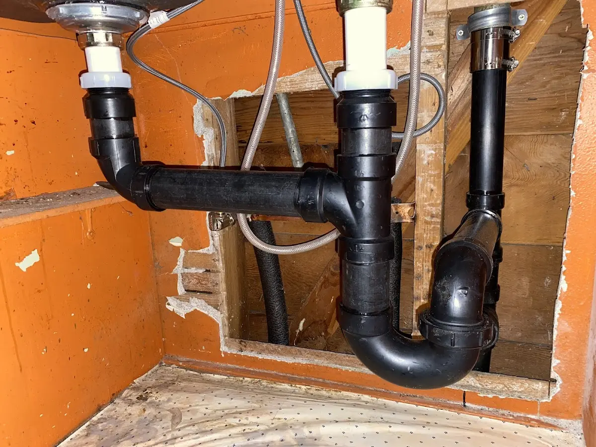 Professional Pipe Bursting equipment and tools on the job in Kayenta