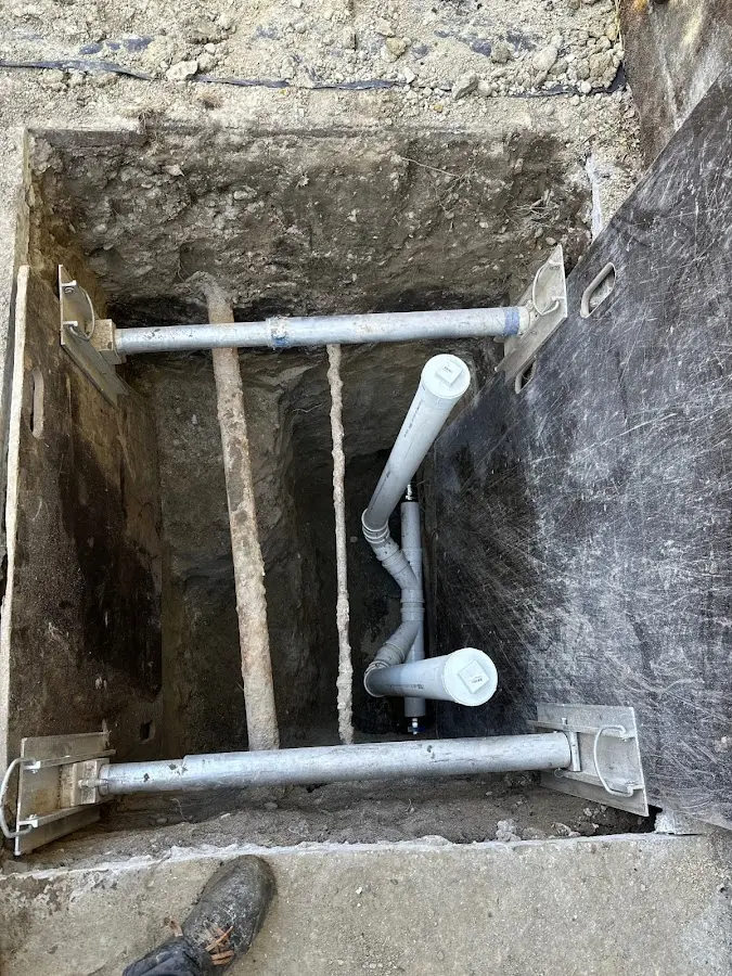 Experienced plumber completing Gas Line Repair work in Kayenta